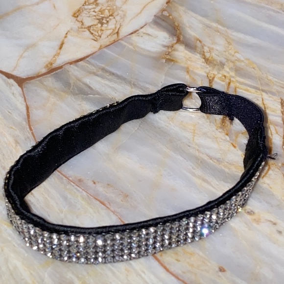 Glam Cat Collar Silver Bling Rhinestone Crystals Pull On Style Adjustable - Picture 7 of 8